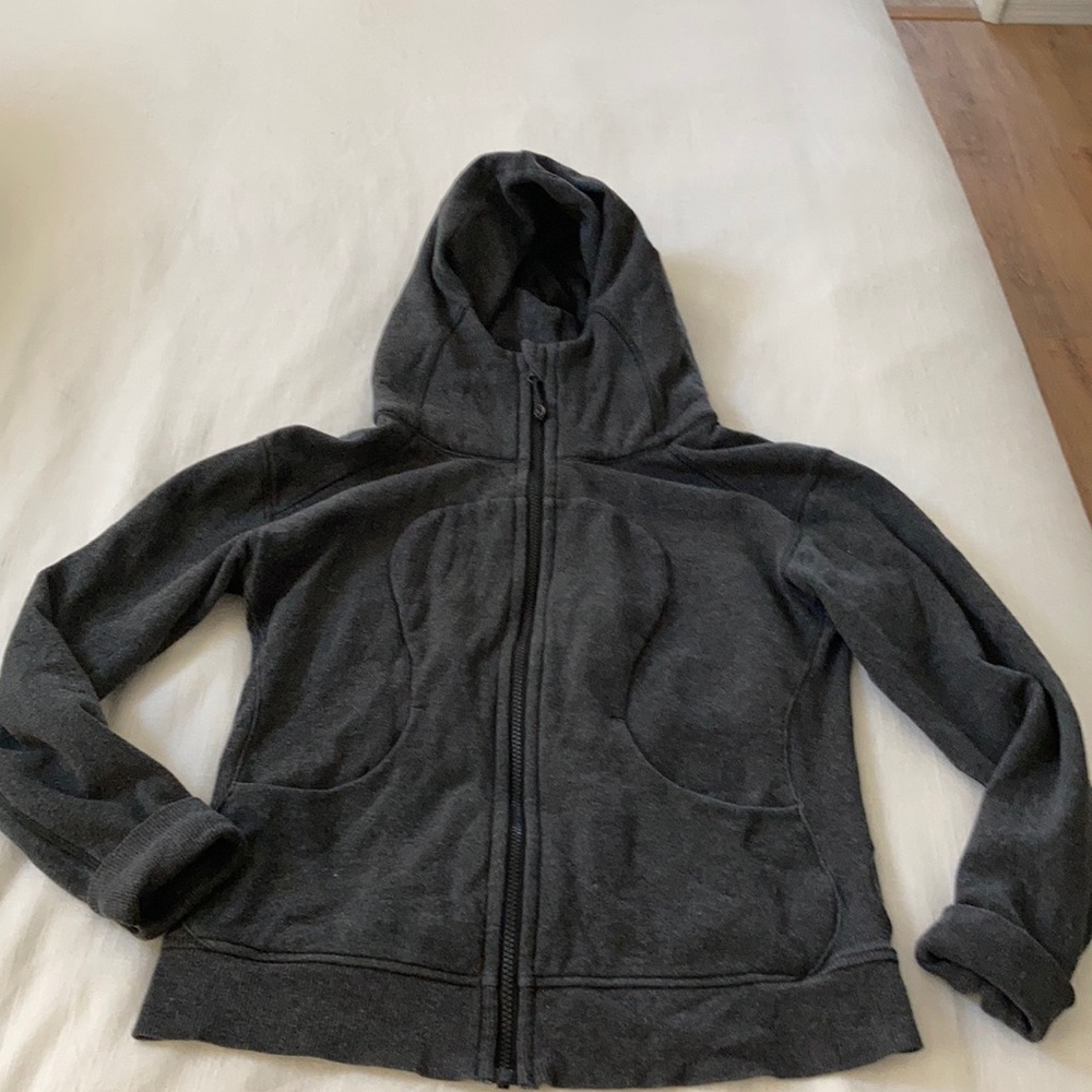 Luluemon hoodie in Grey size 6